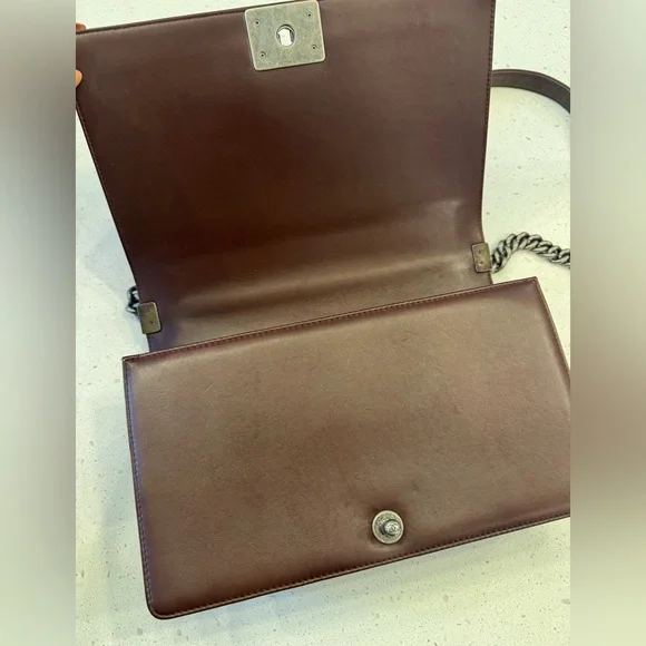 Chanel Chevron Boy Bag brown - Picture 10 of 14